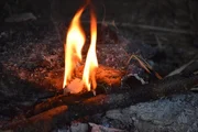 feuer, wikingermuseum, wikinger, dänemark, flamme, abend feuer, wikingermuseum, wikinger, dänemark, flamme, abend