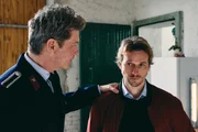 Mirko Renic (Sebastian Deyle, l.); Felix Groneberg (Christopher Kohn, r.)