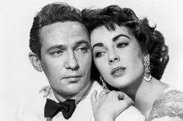 Ruth (Elizabeth Taylor), eine junge Buchh&auml;ndlerin aus England, lernt John Wiley (Peter Finch) kennen, der eine Teeplantage auf Sri Lanka besitzt, und folgt ihm nach der Heirat blindlings nach Asien.