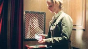 Natascha erpresst Manu zur Zusammenarbeit.
