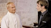 Don Matteo (Terence Hill, l.)