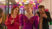 Brid und Jim k&ouml;nnten nicht stolzer sein auf Aoife (Mitte)