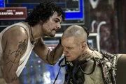 L - R: Wagner Moura als Spider, Matt Damon als Max
