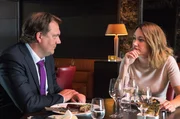 Andy (Charly H&uuml;bner) misstraut seiner Kollegin Bea (Lisa Maria Potthoff).