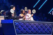 V.l.: Jorge Gonz&aacute;lez, Motsi Mabuse, Joachim Llambi.