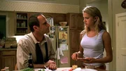 Maureen (Erin Broderick) wird von Alptr&auml;umen heimgesucht, nachdem sie einen toten Mann gesehen hat. Ihr Vater, Detective Stabler (Christopher Meloni), versucht ihr Halt zu geben.