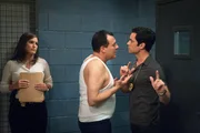 Mariska Hargitay als Det. Olivia Benson, Tom Sizemore als Lewis Hodda und Danny Pino als Detective Nick Amaro in „Law & Order: Special Victims Unit“, Episode „Manhattan Vigil“. Mariska Hargitay als Det. Olivia Benson, Tom Sizemore als Lewis Hodda und Danny Pino als Detective Nick Amaro in „Law & Order: Special Victims Unit“, Episode „Manhattan Vigil“.