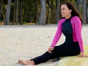 Emma (Lacey Chabert)