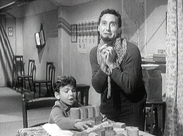 ARD DER WUNDERKNABE (bravissimo), Italien 1955, Regie Luigi Filippo D'Amico, am Dienstag (14.06.11) um 02:55 Uhr im Ersten. Der arbeitslose Musiklehrer Ubaldo Impallato (Alberto Sordi, re.) traut seinen Ohren nicht: sein sechsj&auml;hriges Pflegekind Gigetto (Giancarlo Zarfati) singt wie ein junger Gott.