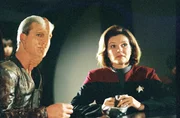 Second from the left: Captain Janeway (Kate Mulgrew) Second from the left: Captain Janeway (Kate Mulgrew)