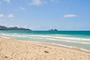 K&ouml;chin Emma reist nach Hawaii.  +++ Die Verwendung des sendungsbezogenen Materials ist nur mit dem Hinweis und Verlinkung auf RTL+ gestattet. +++