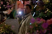 Ein Chatprotokoll der Toten l&auml;sst Hank (Russell Hornsby) auf ein kleines Hotel in der N&auml;he des Tatortes aufmerksam werden.