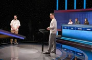 Moderator Alexander Bommes (M.) mit den Kandidat:innen: Tanja Wellstein (3.v.r.), Sven Maurer (2.v.r.), Johanna Bauer (r.), Darius Adu Bright (l.).