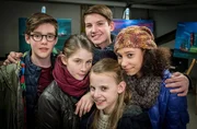 Wieder ein Fall gelöst von Benny, Mia, Johannes, Alice und Lisha. Wieder ein Fall gelöst von Benny, Mia, Johannes, Alice und Lisha.