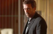 Ist von seinem neuen Mitbewohner ziemlich genervt: Dr. Gregory House (Hugh Laurie) Ist von seinem neuen Mitbewohner ziemlich genervt: Dr. Gregory House (Hugh Laurie)