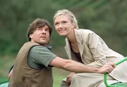 hr-fernsehen MEIN WEG ZU DIR, Spielfilm, Deutschland 2003, Regie: Olaf Kreinsen, am Donnerstag (21.08.14) um 13:45 Uhr. An Steffens (Daniel Morgenroth) Seite lernt Lena (Johanna Christine Gehlen) die bezaubernde Sch&ouml;nheit des l&auml;ndlichen Hilleritz kennen.