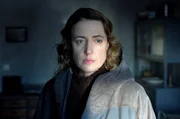Kurz bevor Nina (Maren Eggert) einen bedeutenden Karriereschritt machen kann, muss sie sich ihrer lang ignorierten Familienkrise stellen.