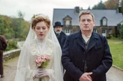 Rosalies (Nadia Tereszkiewicz) zuk&uuml;nftiger Ehemann Abel (Beno&icirc;t Magimel), ein gutm&uuml;tiger und verschuldeter Wirtshausbesitzer, der sie nur wegen der Mitgift geheiratet hat &ndash; ahnt nichts von ihrem Geheimnis.