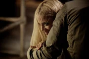 Wird es Adalind (Claire Coffee) wirklich gelingen, Nick Burkhardt um den kleinen Finger zu wickeln? Wird es Adalind (Claire Coffee) wirklich gelingen, Nick Burkhardt um den kleinen Finger zu wickeln?