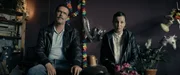 Herr Ruppert (Michael Maertens) und Frau Zeug (Valerie Koch) sind Batu und Dennis auf der Spur.