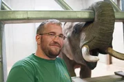 Tierpfleger Marcel K&ouml;nig, aus dem Kronberger Opel-Zoo.