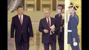 Enge Verbündete: Wenige Wochen vor Beginn des Ukraine-Kriegs sprechen Putin und Xi in einer offiziellen Erklärung von einer „Freundschaft ohne Grenzen“ Enge Verbündete: Wenige Wochen vor Beginn des Ukraine-Kriegs sprechen Putin und Xi in einer offiziellen Erklärung von einer „Freundschaft ohne Grenzen“