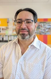 Fidaa Alsilek liebt den Lehrerberuf. Der Einstieg ins deutsche Schulsystem aber war kompliziert. Fidaa Alsilek liebt den Lehrerberuf. Der Einstieg ins deutsche Schulsystem aber war kompliziert.