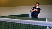 Justin hat ein zweites Hobby, er spielt im Verein Tischtennis. Justin hat ein zweites Hobby, er spielt im Verein Tischtennis.
