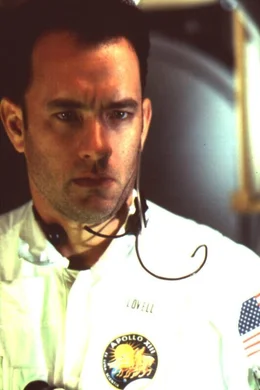Am 11. April 1970 wird von Cape Canaveral aus das Raumschiff Apollo 13 gestartet, das auf dem Mond landen soll. An Bord ist unter anderem der Astronaut James A. Lovell (Tom Hanks). Pl&ouml;tzlich geht im Kontrollzentrum Houston ein Funkspruch ein, dass einer der Sauerstoff-Tanks explodiert ist ...