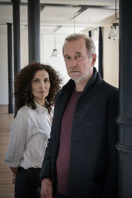 Proschat Madani (Susanne Eckhardt), Peter Lohmeyer (Jan Fabel).
