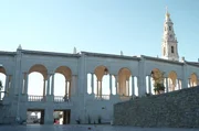 Das Dorf Fátima in Portugal zählt zu den meistbesuchten Marienwallfahrtsorten der Welt. Das Dorf Fátima in Portugal zählt zu den meistbesuchten Marienwallfahrtsorten der Welt.