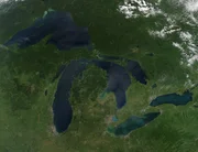 S&uuml;&szlig;wasserseen, so gro&szlig; wie ein Ozean: &Uuml;bersichts-Aufnahme der NASA von den f&uuml;nf Gro&szlig;en Seen zwischen den USA und Kanada.