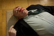 Was hat Mr. Burgess (Ebbe Roe Smith) mit dem Tod eines jungen Mannes zu tun?