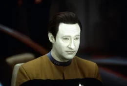Der Android Lieutenant Commander Data (Brent Spiner) ist zweiter Offizier auf der Enterprise NCC-1701-D.