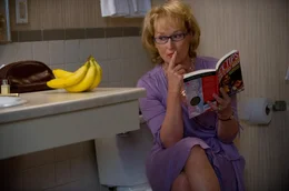 Kay (Meryl Streep) versucht mit allen (Hilfs-) Mitteln, den gewissen Funken in ihrer Ehe wieder zu entfachen.