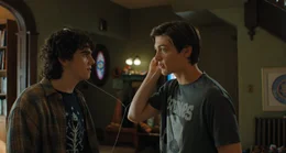 L-R: Freddy Freeman (Jack Dylan Grazer), Billy Batson (Asher Angel)