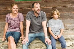 v.li.: Gitta (Patricia Aulitzky), Andreas (Simon Hatzl), Ben (Simon Koepp).