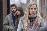 Kathi J&auml;ger (Annika Blendl) wurde bei dem Brandanschlag auf das Hafenviertel verletzt. Alex (Ina Paule Klink) vertritt Mesut (Luk Piyes) als Rechtsanw&auml;ltin, dem der Versto&szlig; gegen das Bet&auml;ubungsmittelgesetz vorgeworfen wird.