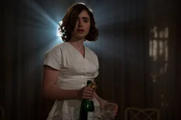 Marla Mabrey (Lily Collins)