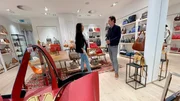 Jo Hiller im Gespräch mit Luxustaschen-Expertin Valeria Schneider Jo Hiller im Gespräch mit Luxustaschen-Expertin Valeria Schneider