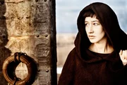 Johanna (Johanna Wokalek) als Benediktiner Mönch Johannes. Johanna (Johanna Wokalek) als Benediktiner Mönch Johannes.