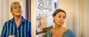 v.li.: Christine Hofbauer (Mona Seefried), Julia Grinzinger (Katharina Stra&szlig;er).