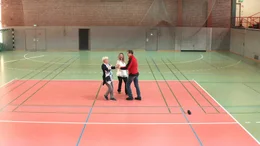 Jana Raschmann, Matthias Freydank und Cosima Heinold gaben 1989 in dieser Turnhalle Dirty Dancing Kurse vor 300 Leute.