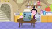 v.li.: Holly, Nanny Plum v.li.: Holly, Nanny Plum