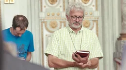 Bruder Christian

Verwendung nur in Verbindung mit Programmkommunikation
Jede andere Nutzung ist untersagt