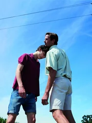 Elio (Timoth&eacute;e Chalamet, l.); Oliver (Armie Hammer, r.)