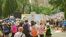 Die dezentrale Protestbewegung 50501 organisiert landesweite Demonstrationen.