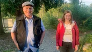 Moderator Axel Bulthaupt mit Alina Kargerbauer, Chefin Joskaglas.