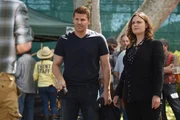 Die Ermittlungen f&uuml;hren Booth (David Boreanaz) und Brennan (Emily Deschanel) zu den Wettk&auml;mpfen der Holzf&auml;llersportler, denn wie sich herausstellt, hat das Opfer ihre erfolglose Golfkarriere f&uuml;r die Holzf&auml;llerei aufgegeben.