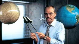 NASA-Chef Dan Truman (Billy Bob Thornton) erkl&auml;rt das riskante Vorgehen..